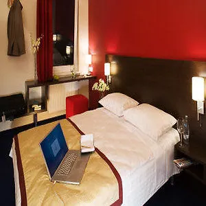 Dodo 3* Riga